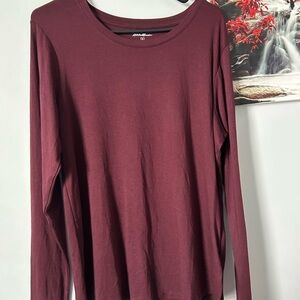 Eddie Bauer Women's Burgundy Long Sleeve Top